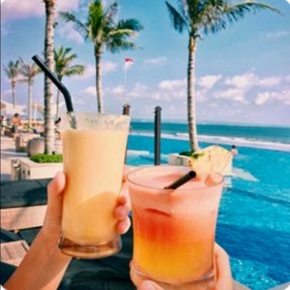 POSH AMBASSADOR - Picture 4 of 16